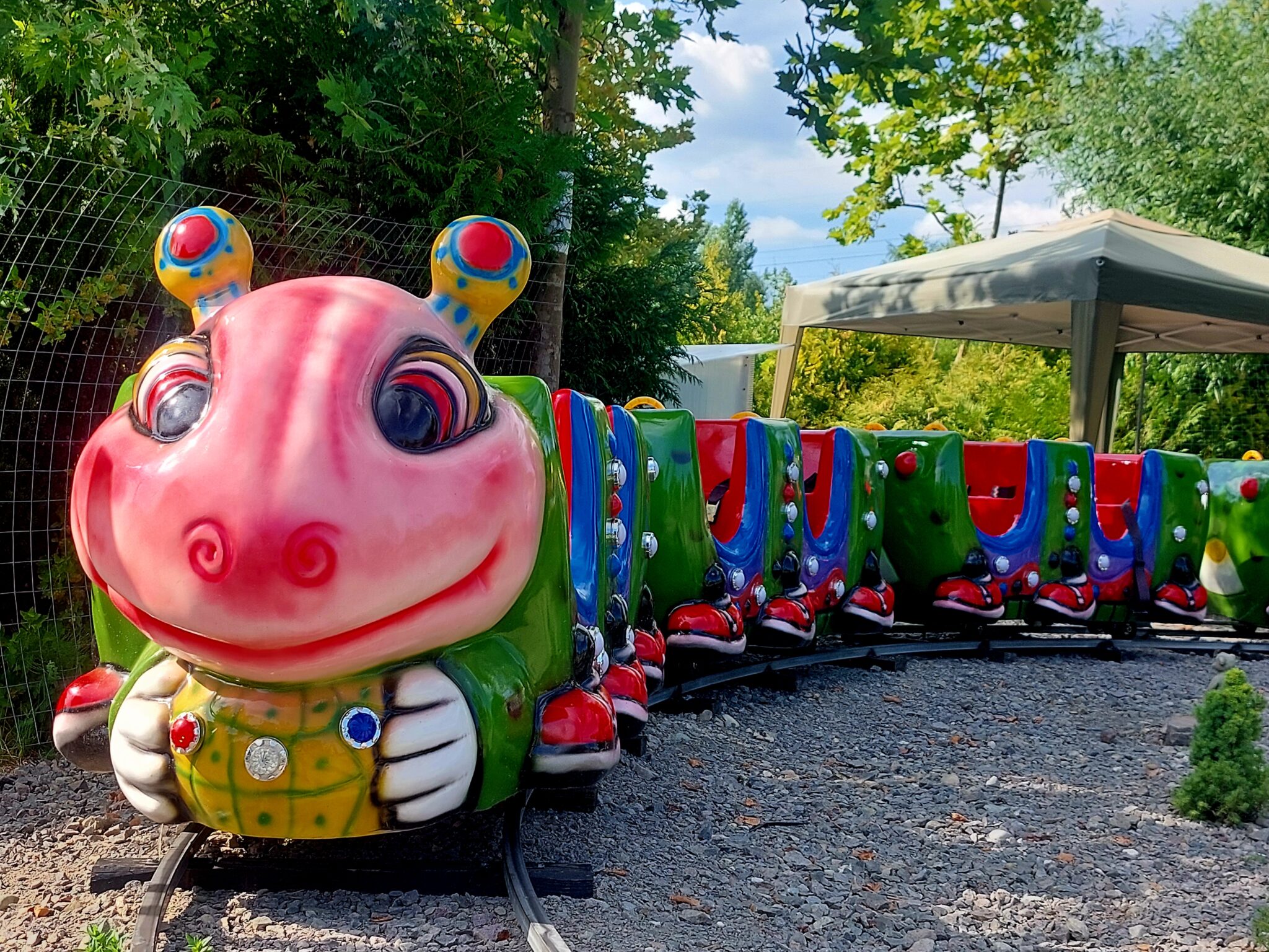 Adventures with Happy Caterpillar - The enchanted gardens of the dragons